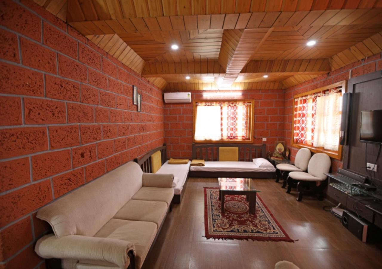 ماهاباليشوار Nirvana Eco And Agro Resort المظهر الخارجي الصورة