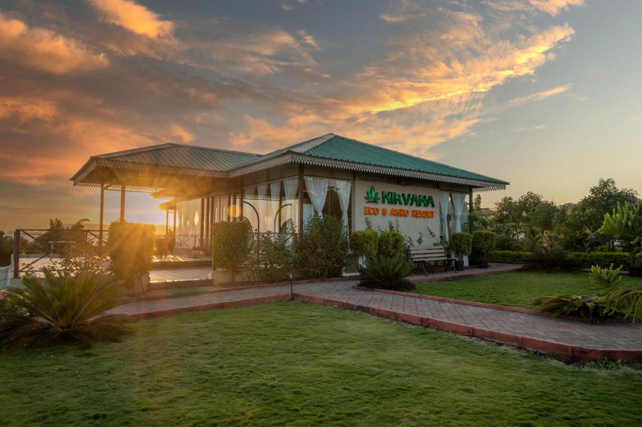 ماهاباليشوار Nirvana Eco And Agro Resort المظهر الخارجي الصورة